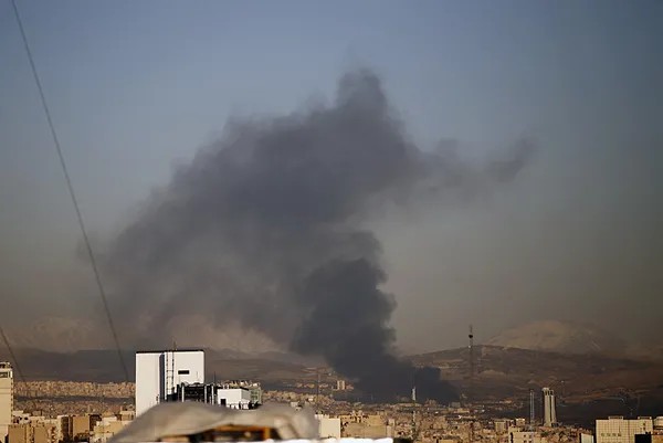 Ahmedinejad Yaşıyor mu? İran'dan Dikkat Çeken Açıklama